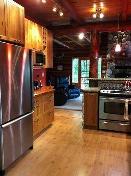 Holiday home Handsome Dan's At Otter Point Sooke